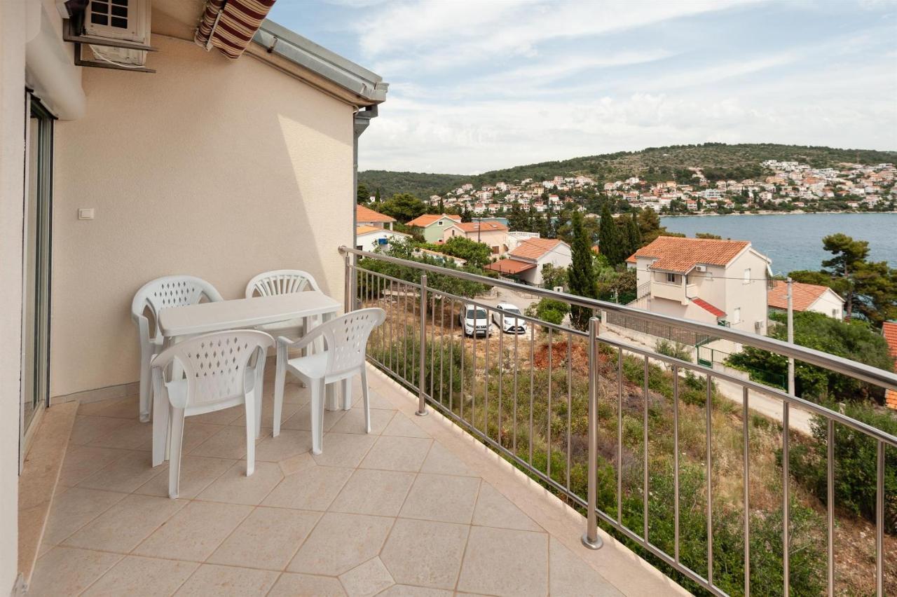 Apartments Lumaduma Τρογκίρ Εξωτερικό φωτογραφία