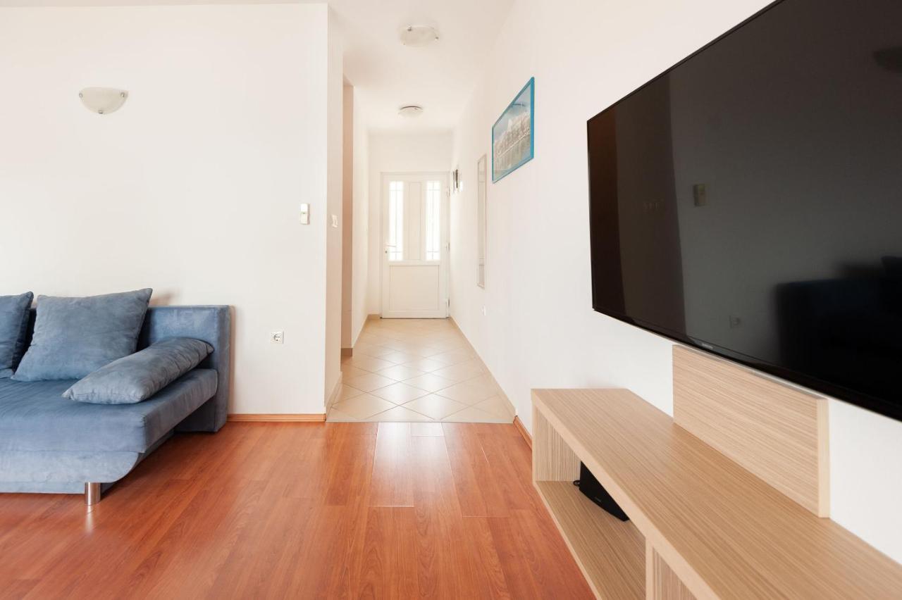 Apartments Lumaduma Τρογκίρ Εξωτερικό φωτογραφία
